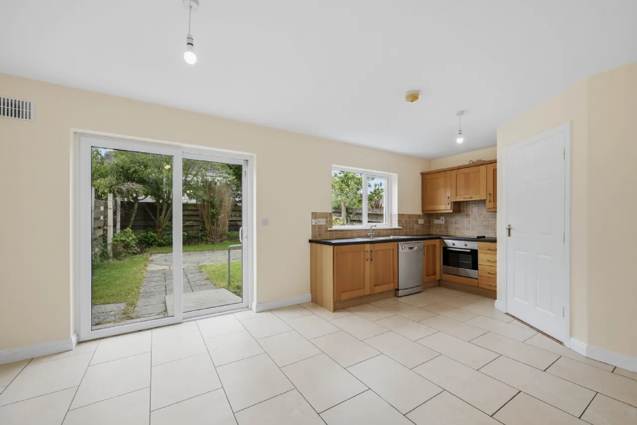 Photo of 121 Meadowgate, Gorey, Co. Wexford, Y25 Y5T9
