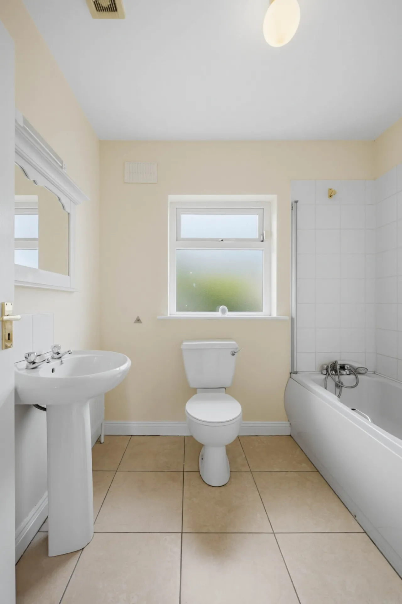 Photo of 121 Meadowgate, Gorey, Co. Wexford, Y25 Y5T9