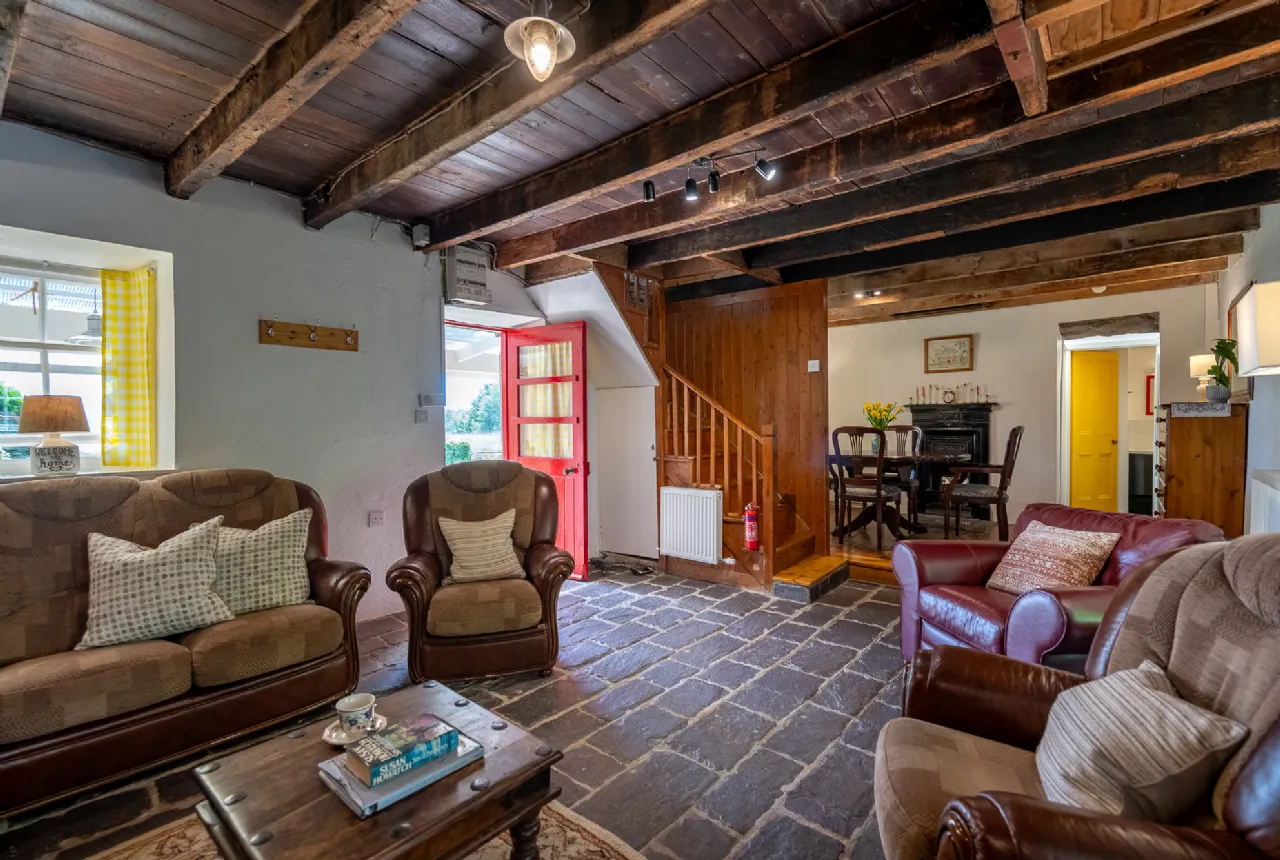 Photo of John's House, Derrynane Beg, Caherdaniel, Co Kerry, V23HF43