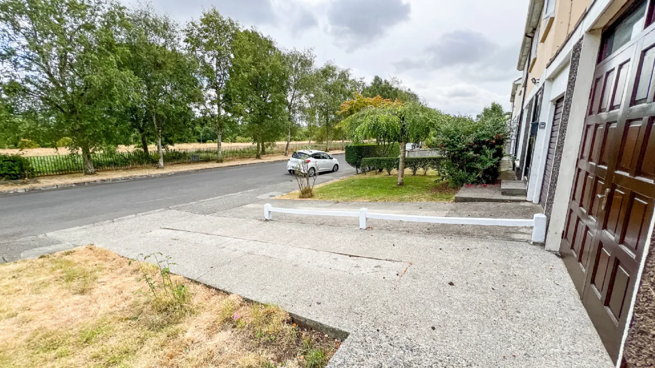 Photo of 33 Riverside Drive, Kilkenny, R95 KX7R