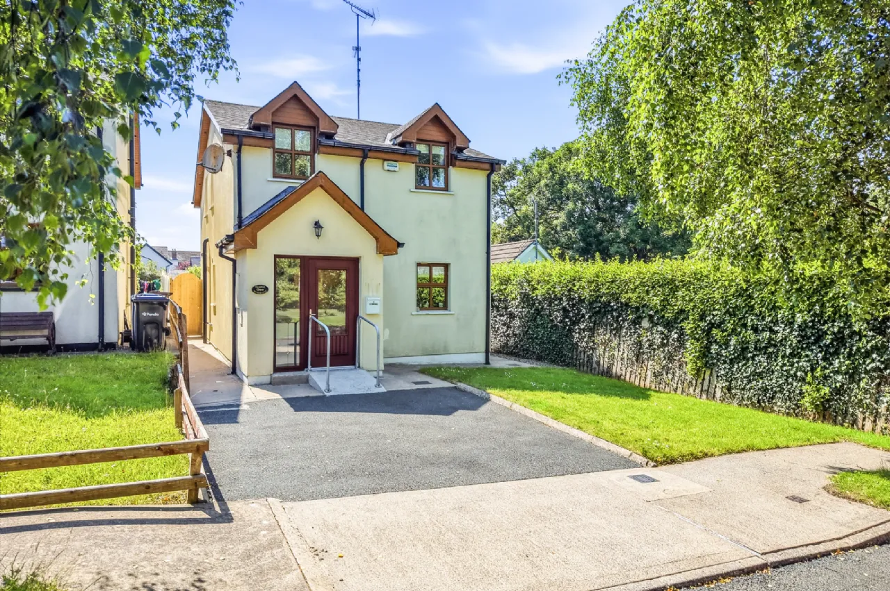 Photo of 1 Shannon Court, Courtown, Co. Wexford, Y25 HT73