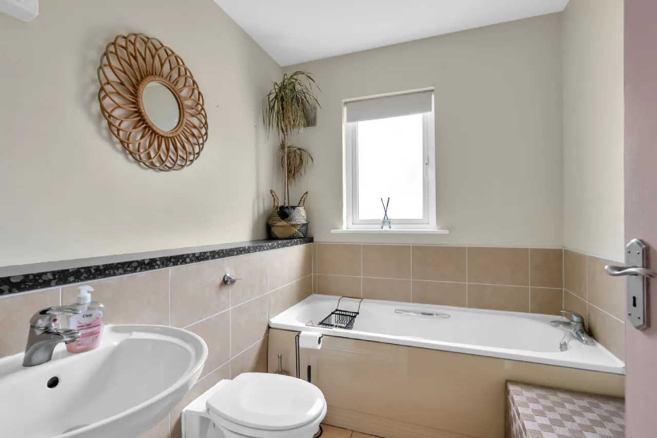 Photo of Apt, 21 Gleann Bhearu, Cois Bhearu, Athy, Co. Kildare, R14 AP84