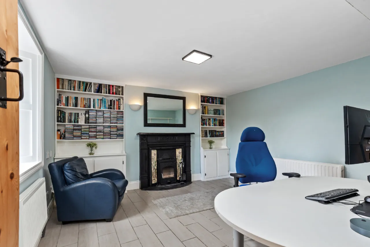 Photo of Kellyville, Ballintubbert, Co. Laois, R14 PW29