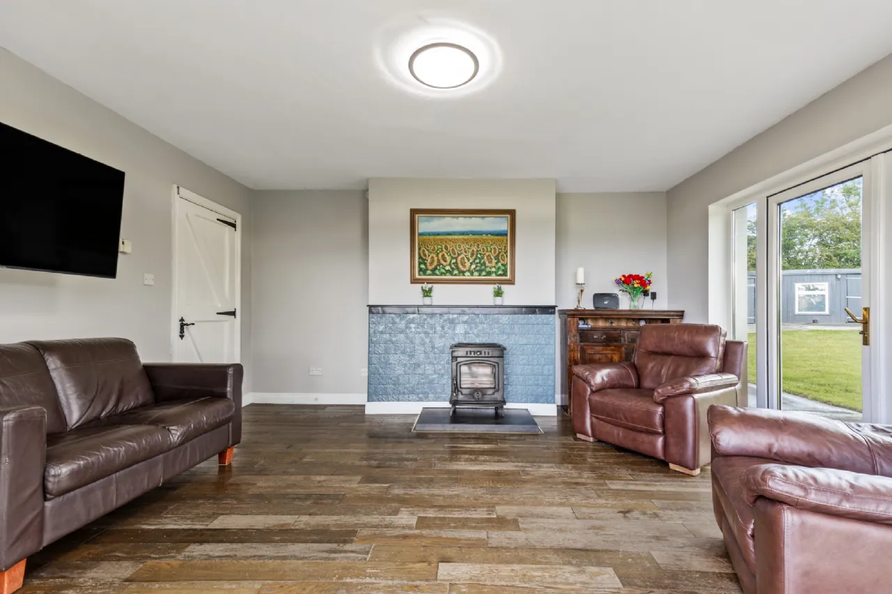 Photo of Kellyville, Ballintubbert, Co. Laois, R14 PW29