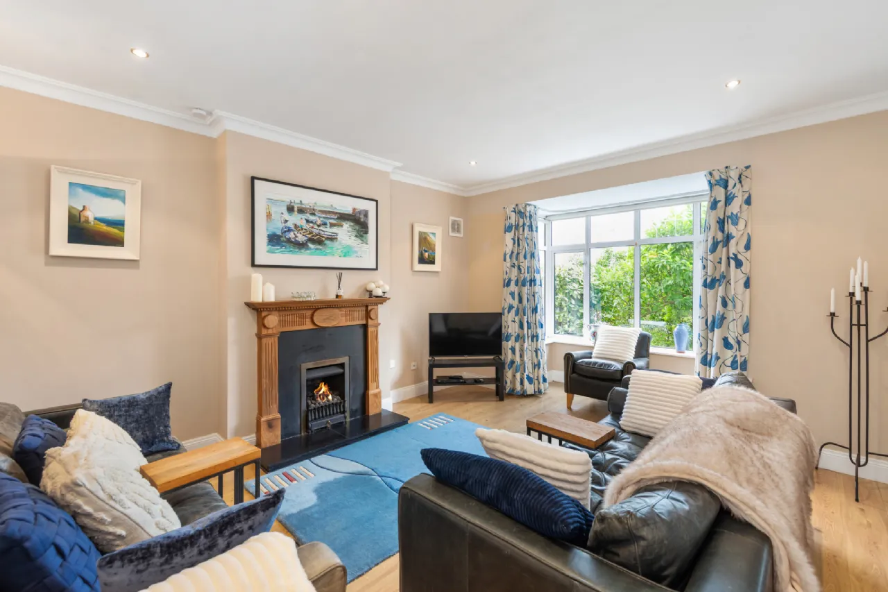 Photo of 49 Holmwood, Brennanstown Road, Cabinteely, Dublin 18, D18 YE64
