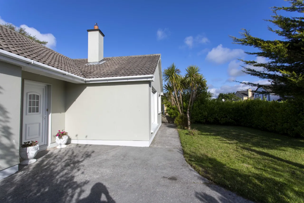 Photo of 9 Monalee, Monavalley, Tralee, Co. Kerry, V92 Y49F