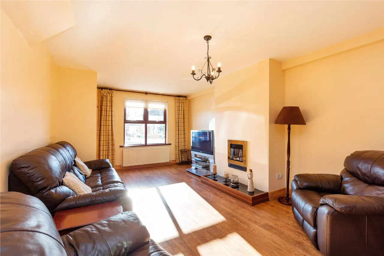 Photo of 56 Collins Avenue, Dublin 9, D09 A2C1