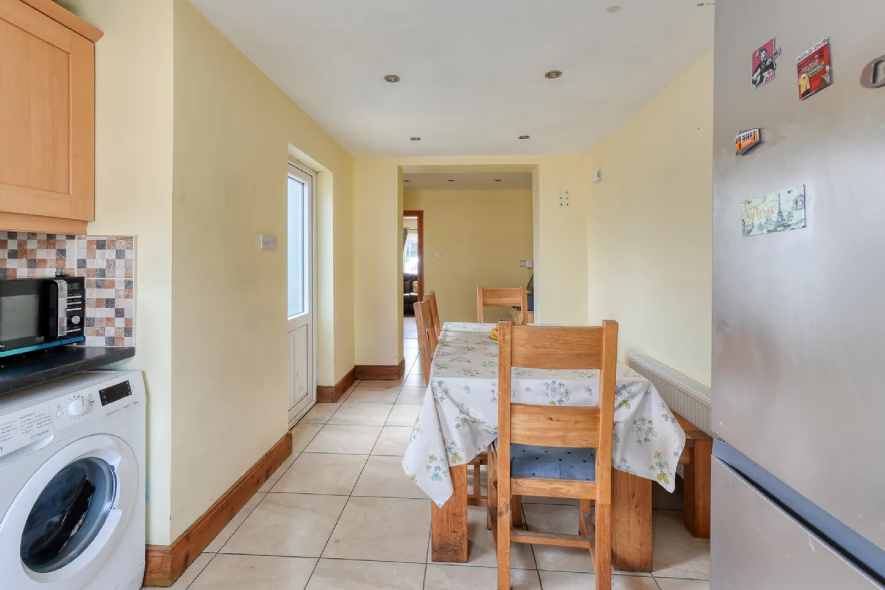 Photo of 1 SAINT FINTANS, TERRACE,, MOUNTRATH, CO.LAOIS, R32 AC96