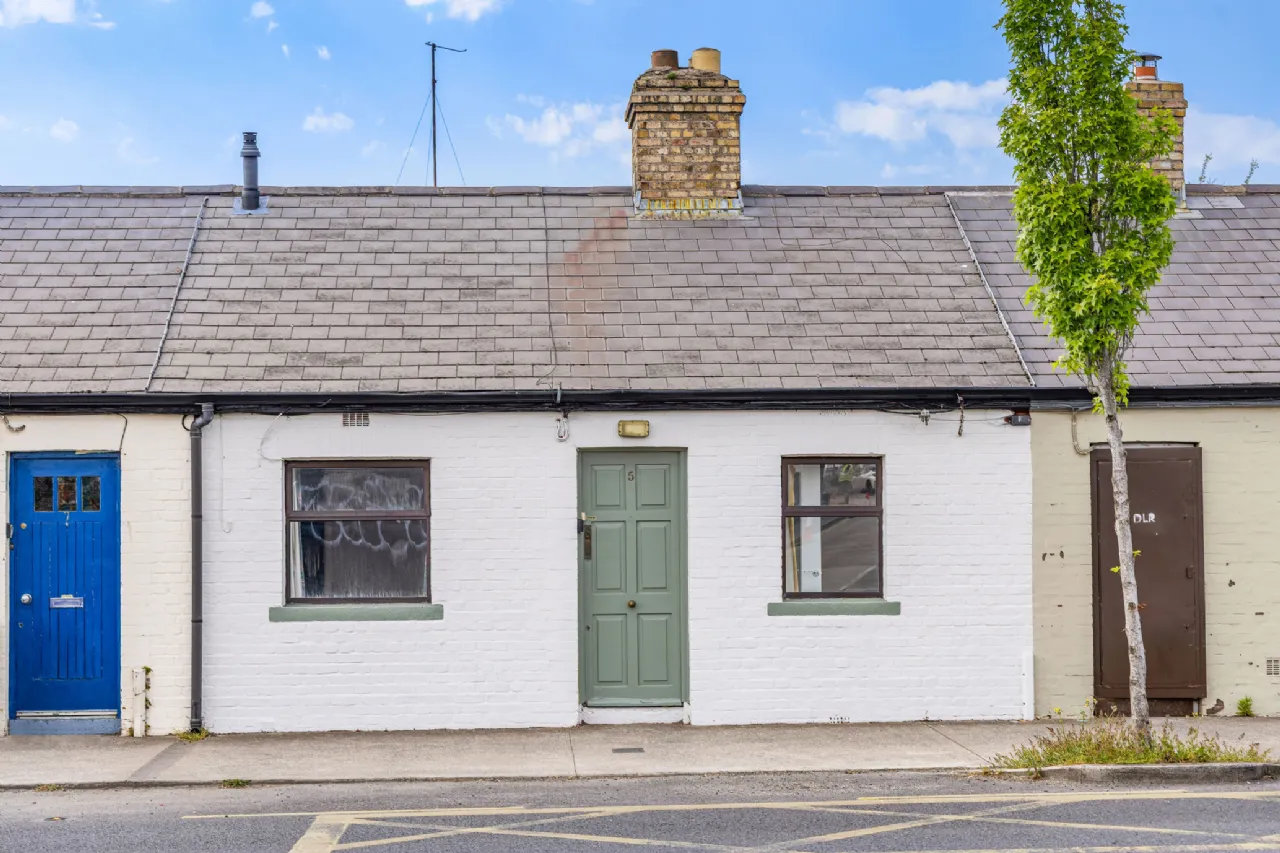 Photo of Maresa, 5 Lower Sallynoggin Road, Sallynoggin, Co Dublin, A96 XA66