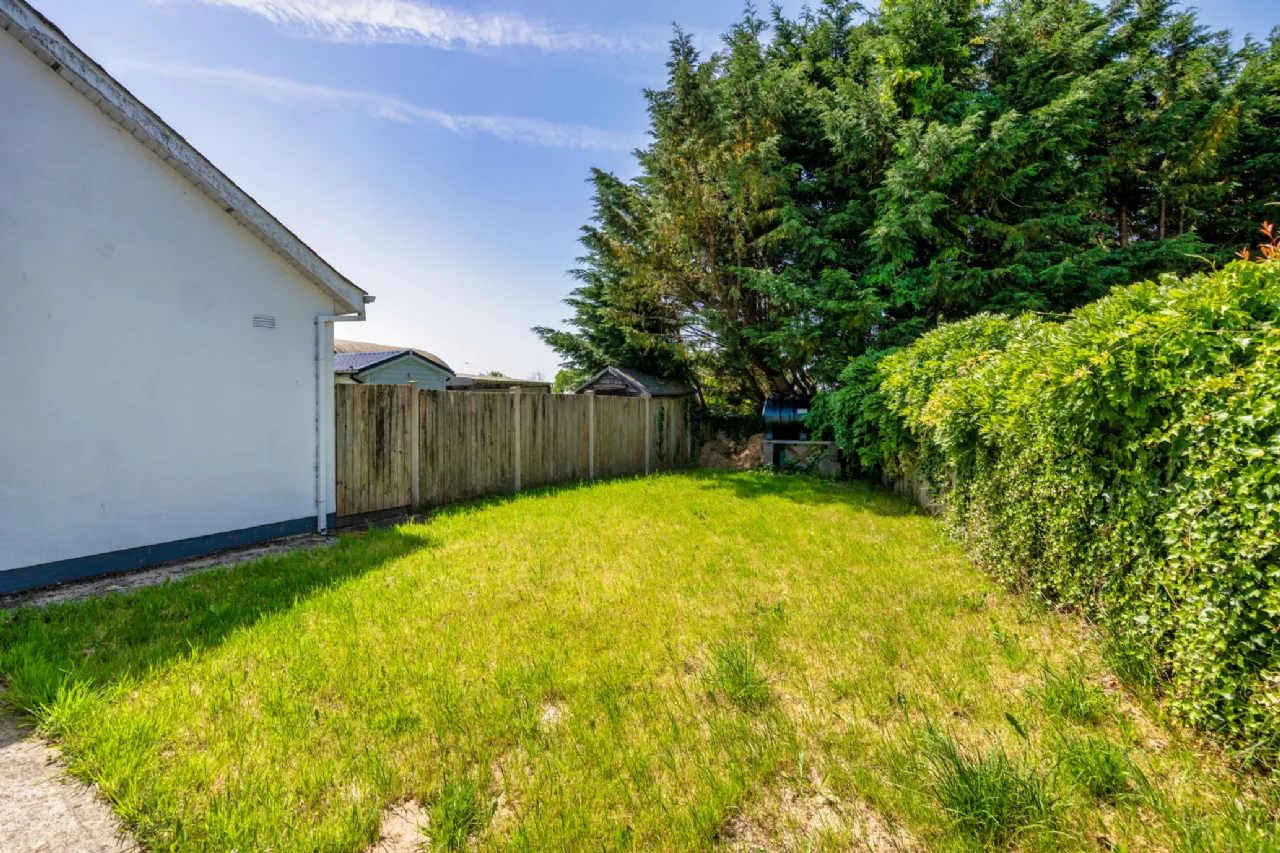 Photo of 11 Rosemount Gardens, Ballymurn, Co. Wexford, Y21N825