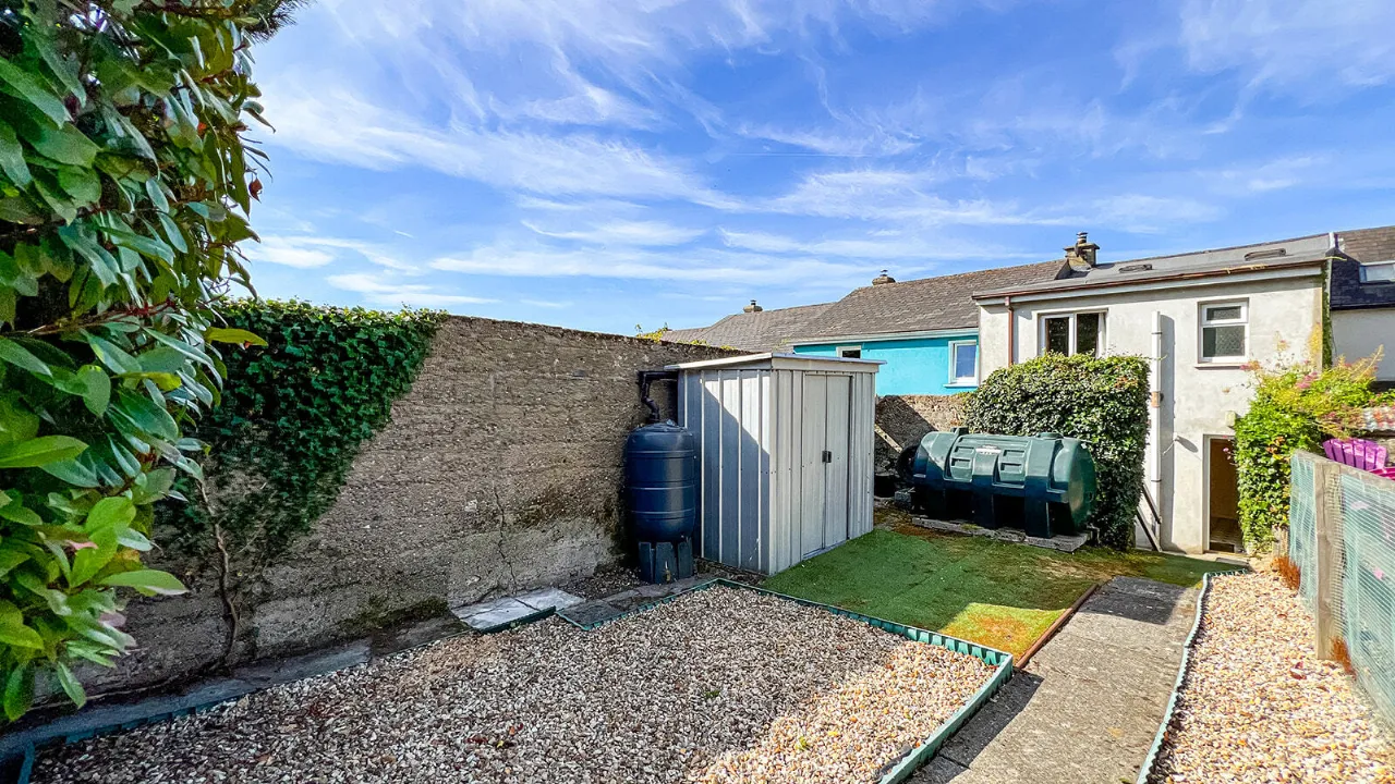 Photo of 10 Barrow Lane, Graiguenamanagh, Co Kilkenny, R95 A5F3