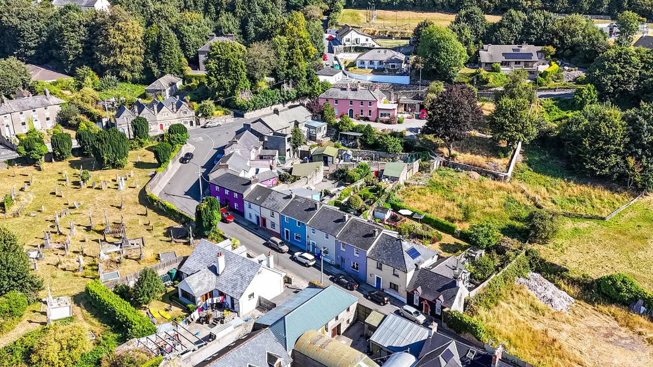 Photo of 10 Barrow Lane, Graiguenamanagh, Co Kilkenny, R95 A5F3