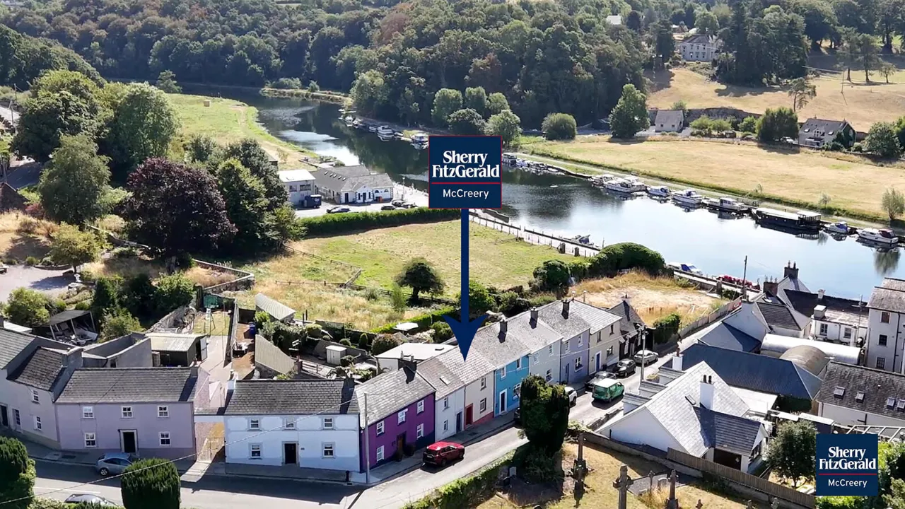 Photo of 10 Barrow Lane, Graiguenamanagh, Co Kilkenny, R95 A5F3
