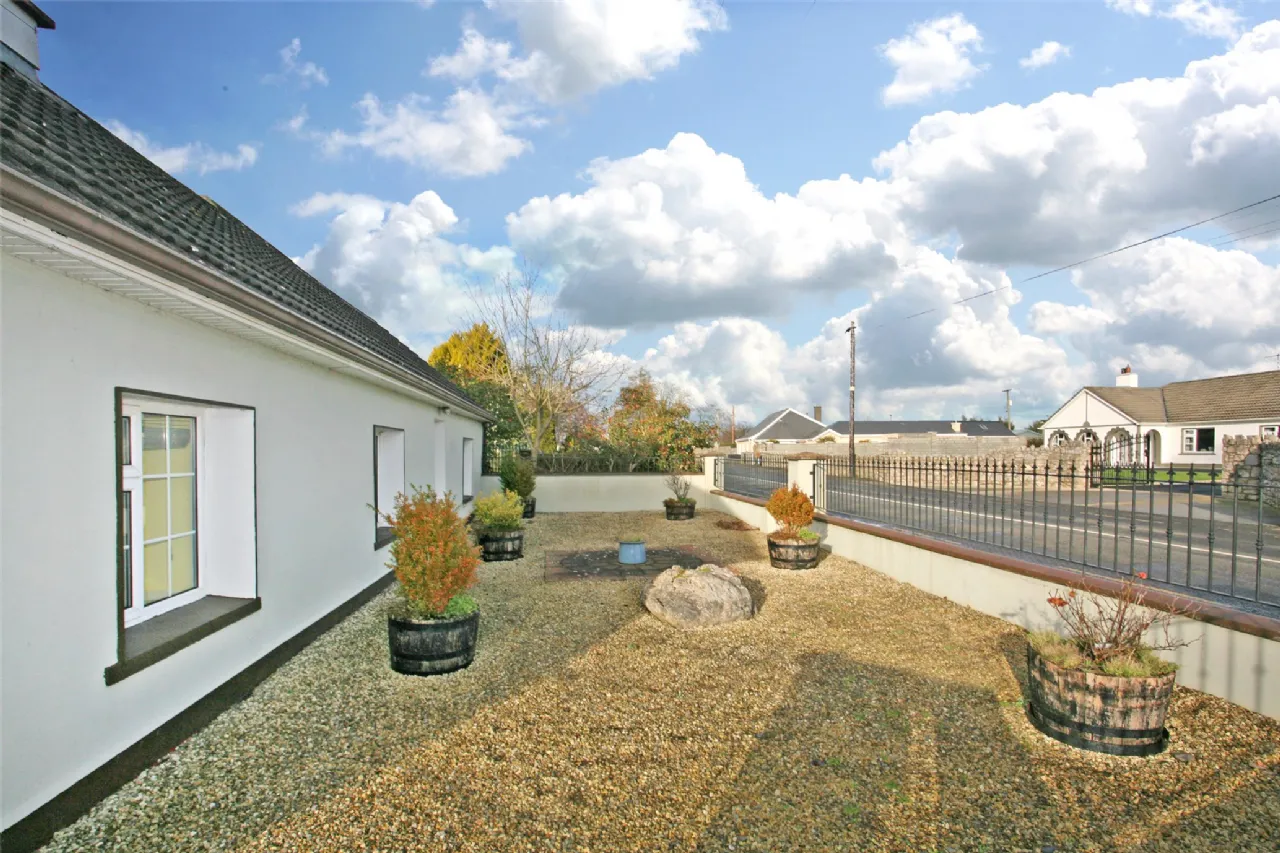 Photo of Crossroads Cottage, Castleroberts, Adare, Co Limerick, V94 VY2Y