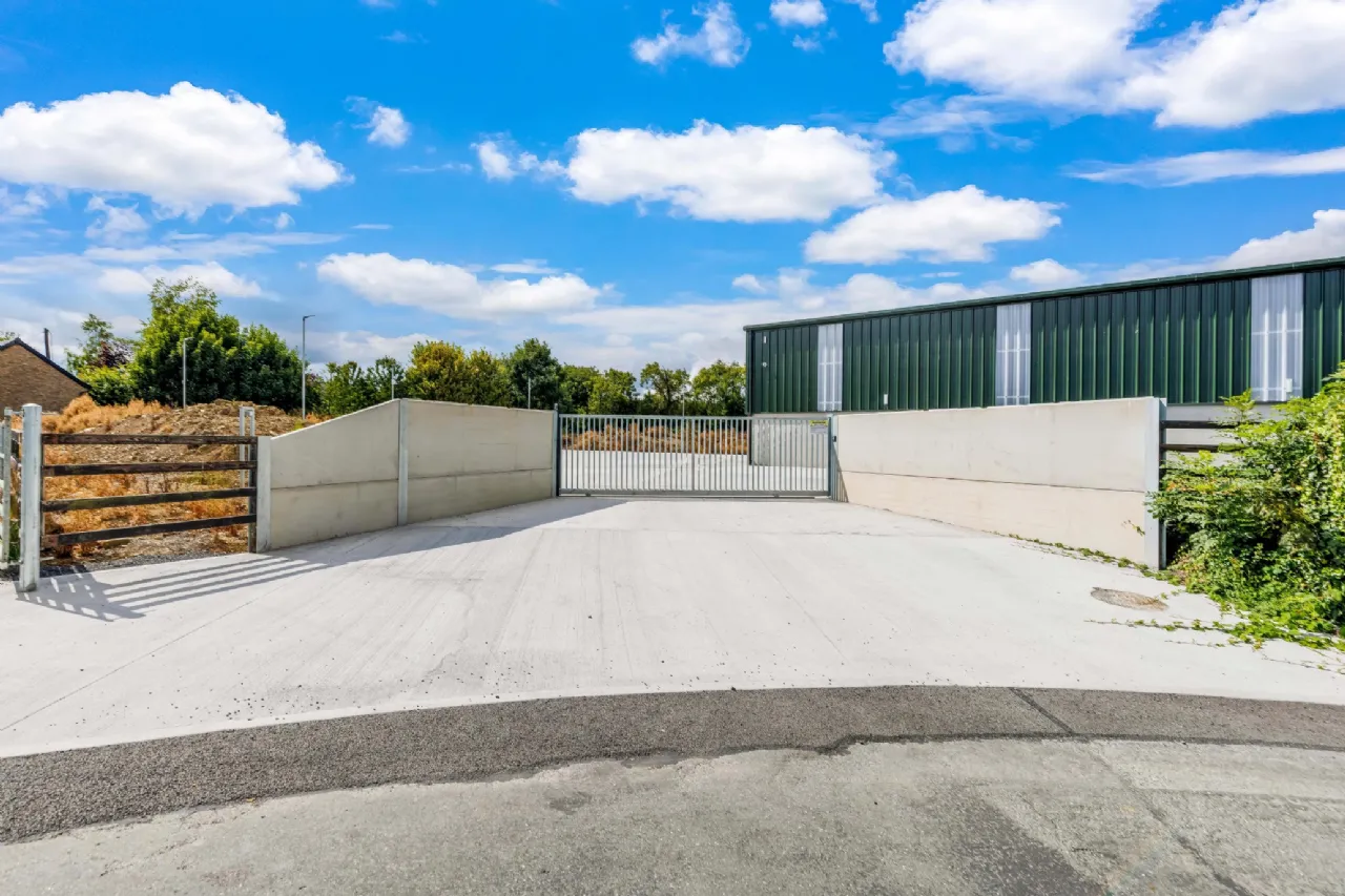Photo of Warehouse At Loughlinstown, Ratoath, Co. Meath