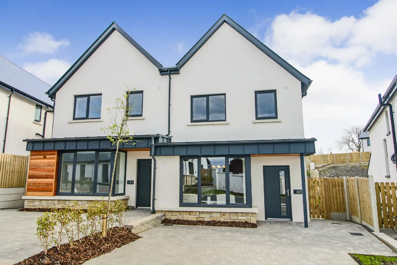 Photo of No. 11 The Crescent, Priors Point, Attirory, Carrick-On-Shannon, Co. Leitrim, N41 T3P8