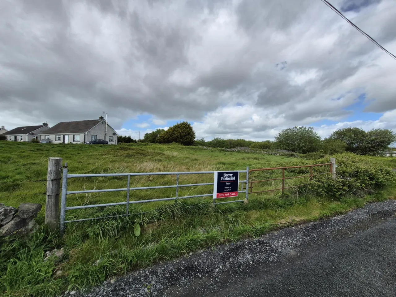 Photo of 0.4 Acre Site In ClareTuam