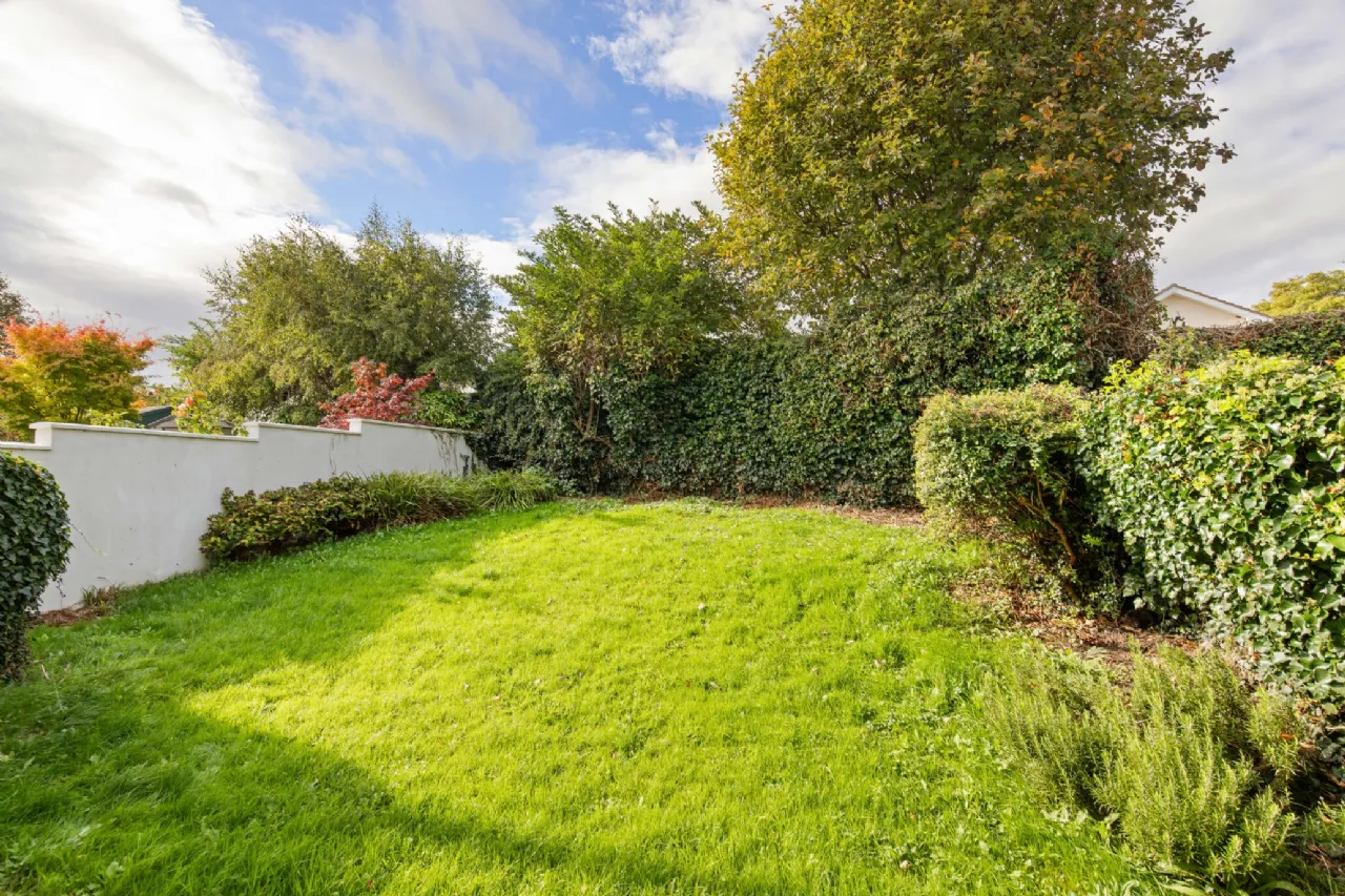 Photo of 7 Kerrymount Close, Foxrock, Dublin 18, D18 F8K7