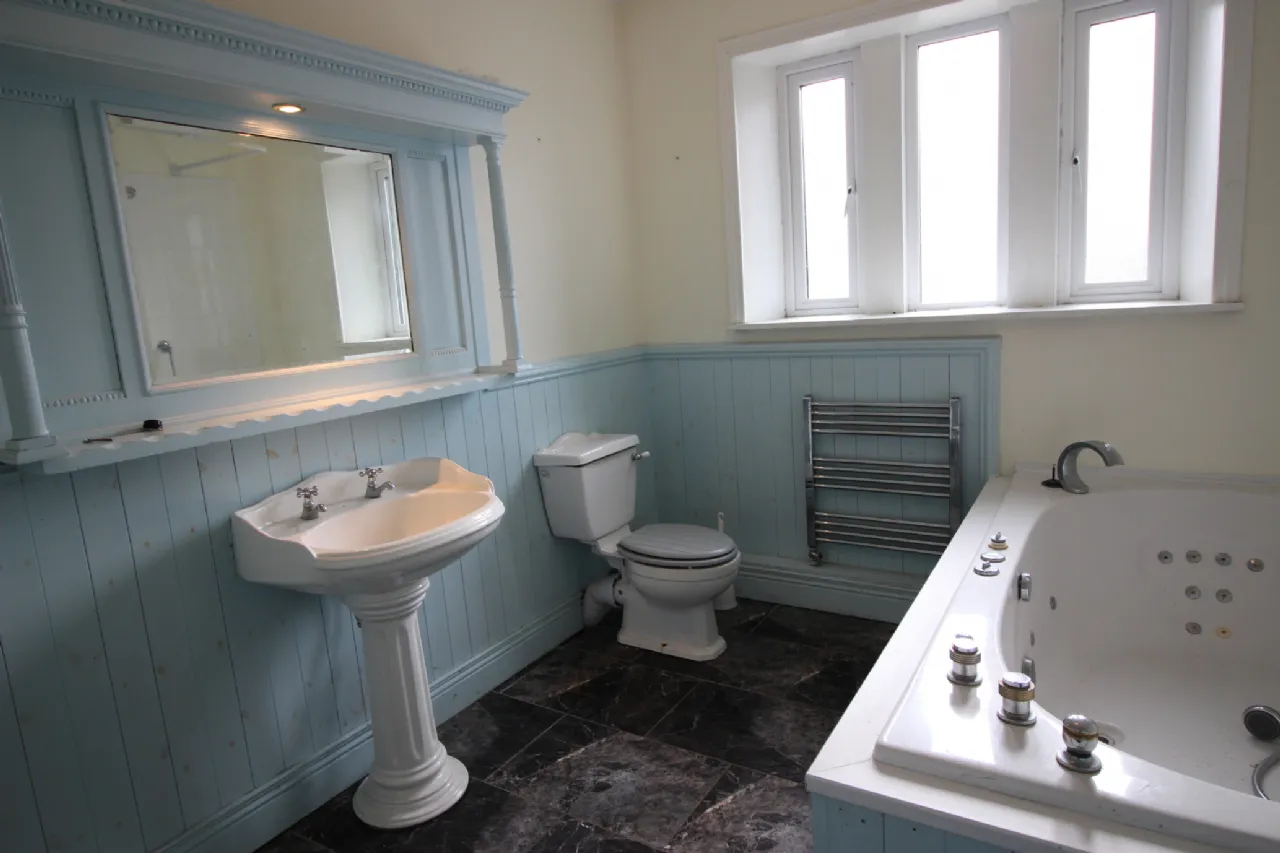 Photo of Old Station House, Old Canal Harbour, Monasterevin, Co Kildare, W34 Y766