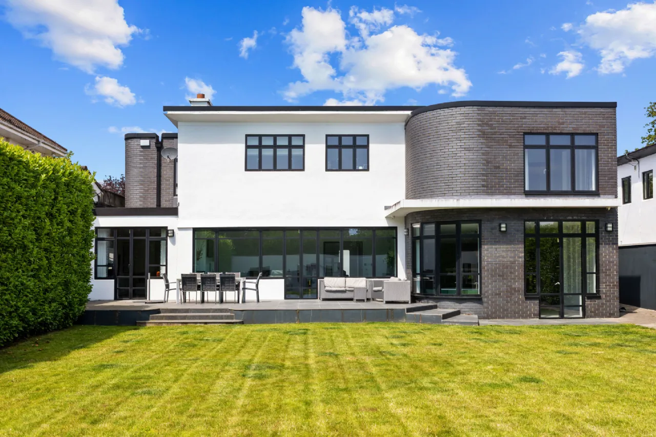 Photo of Annacrivey, Kill Lane, Foxrock, Dublin 18, D18Y0H1