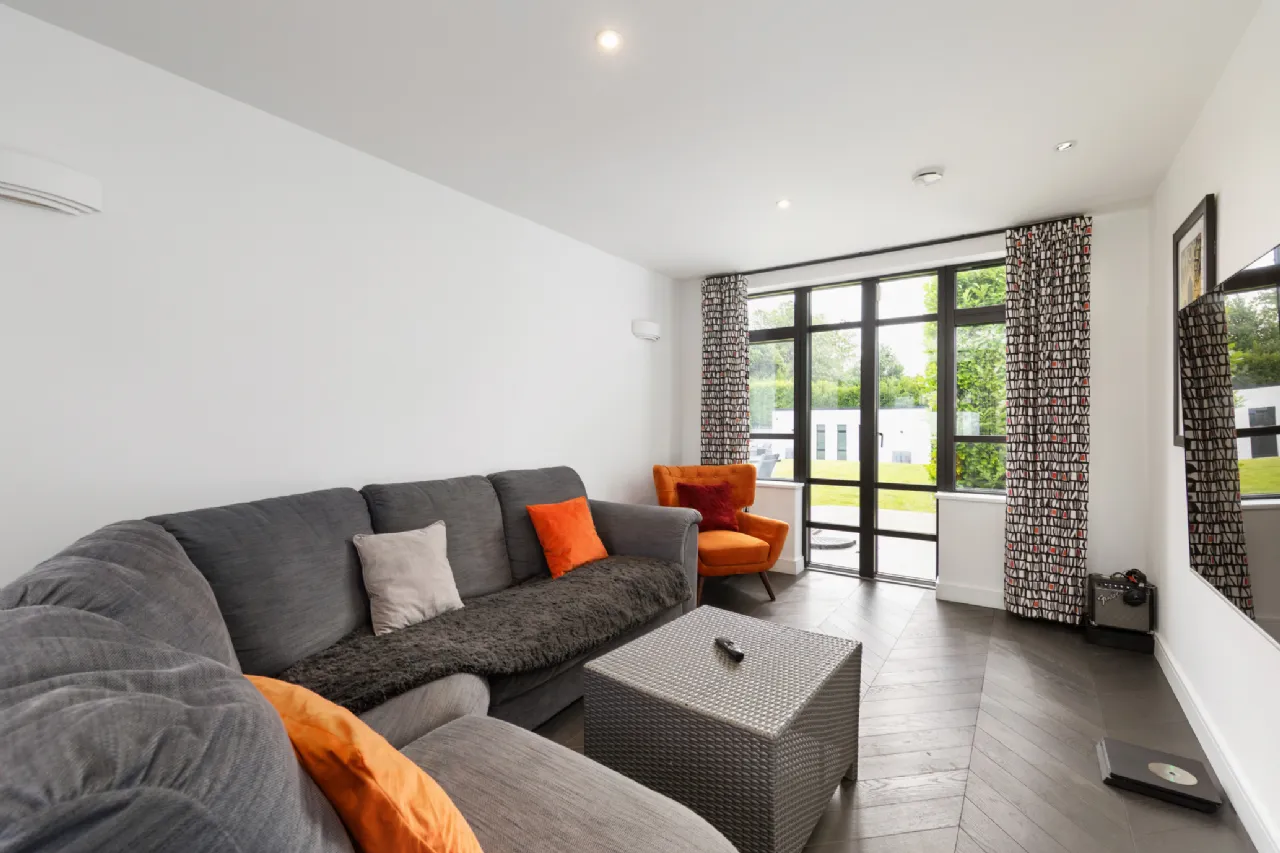 Photo of Annacrivey, Kill Lane, Foxrock, Dublin 18, D18Y0H1