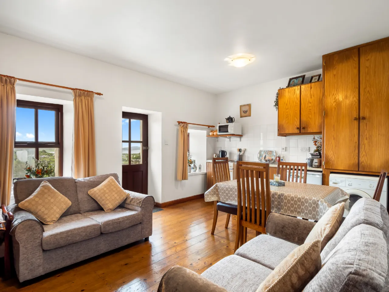 Photo of Errisbeg, Roundstone, Co.Galway, H91 KT2K