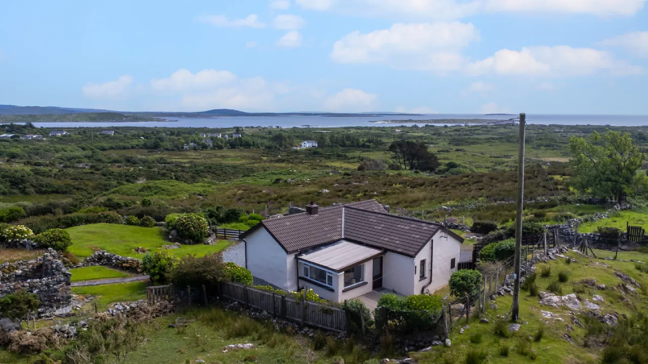 Photo of Errisbeg, Roundstone, Co.Galway, H91 KT2K