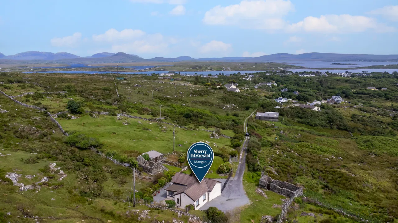 Photo of Errisbeg, Roundstone, Co.Galway, H91 KT2K