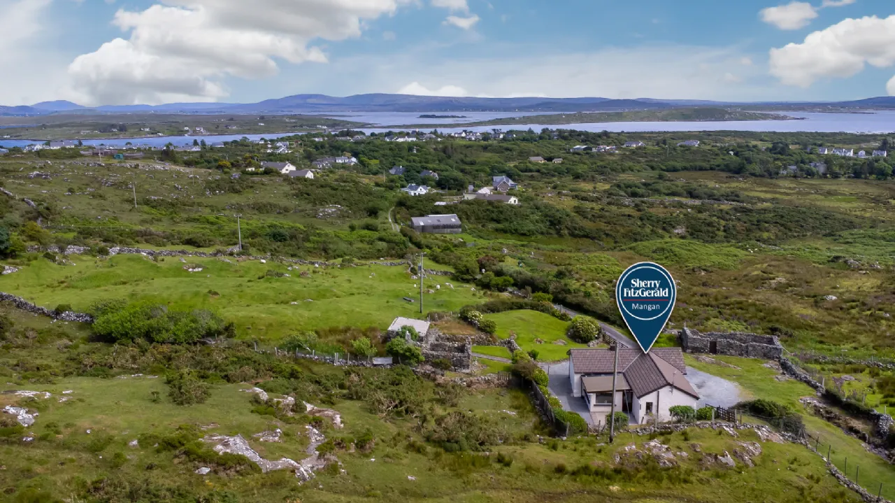 Photo of Errisbeg, Roundstone, Co.Galway, H91 KT2K