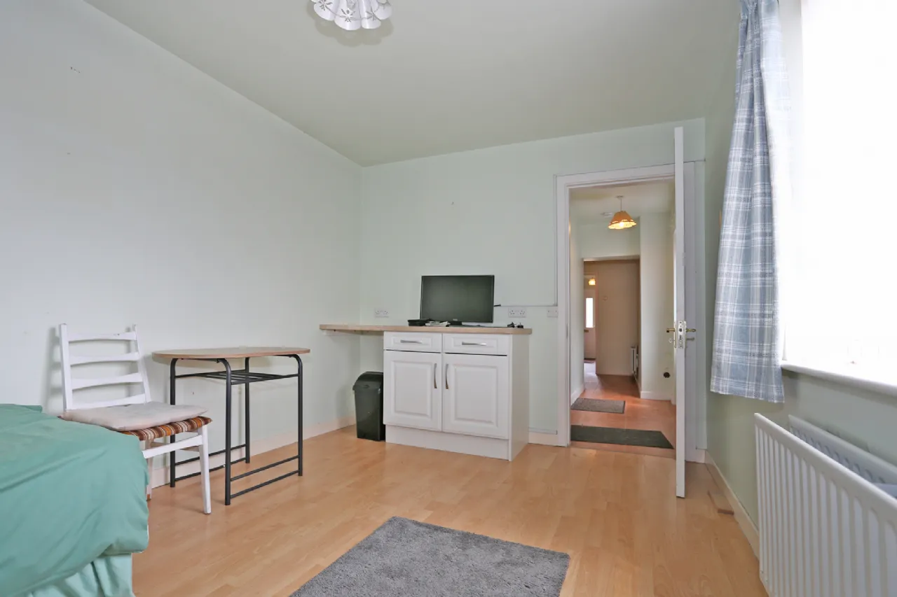Photo of 99 Finian Park, Shannon, Clare, V14 AE98