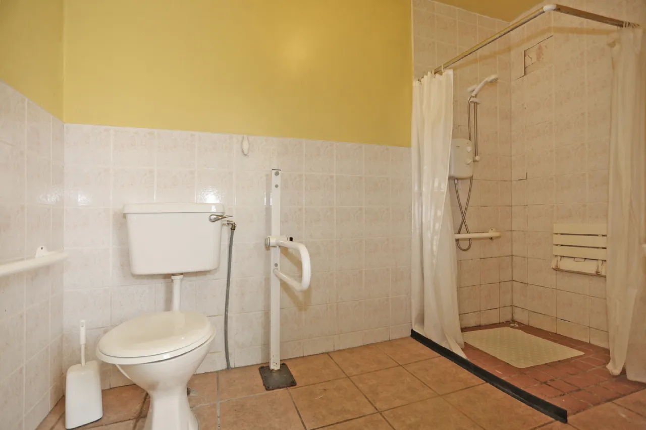 Photo of 99 Finian Park, Shannon, Clare, V14 AE98