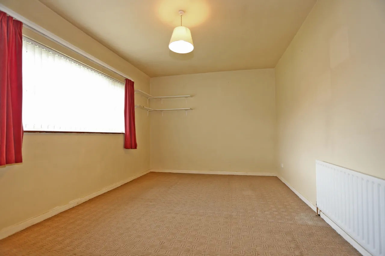 Photo of 99 Finian Park, Shannon, Clare, V14 AE98