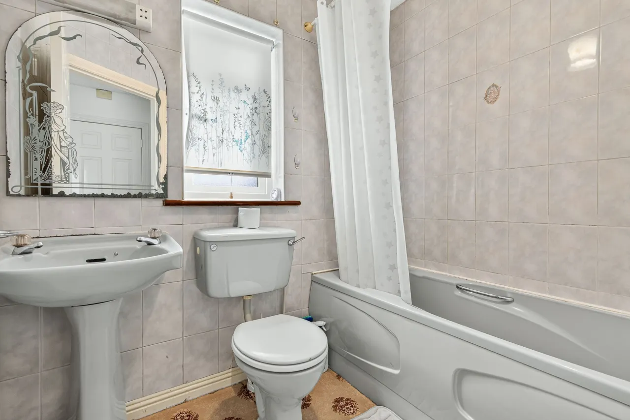 Photo of 1 Ashbrook, Pearse Road, Sligo, F91VKV7