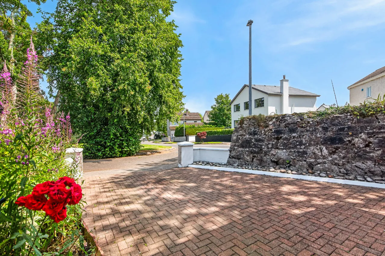 Photo of 1 Ashbrook, Pearse Road, Sligo, F91VKV7
