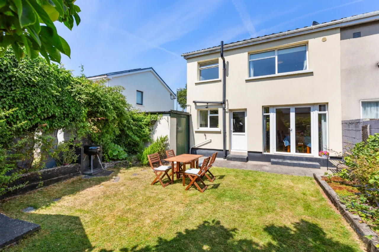 Photo of 31 Broadford Lawn, Ballinteer, Dublin 16, D16 Y284