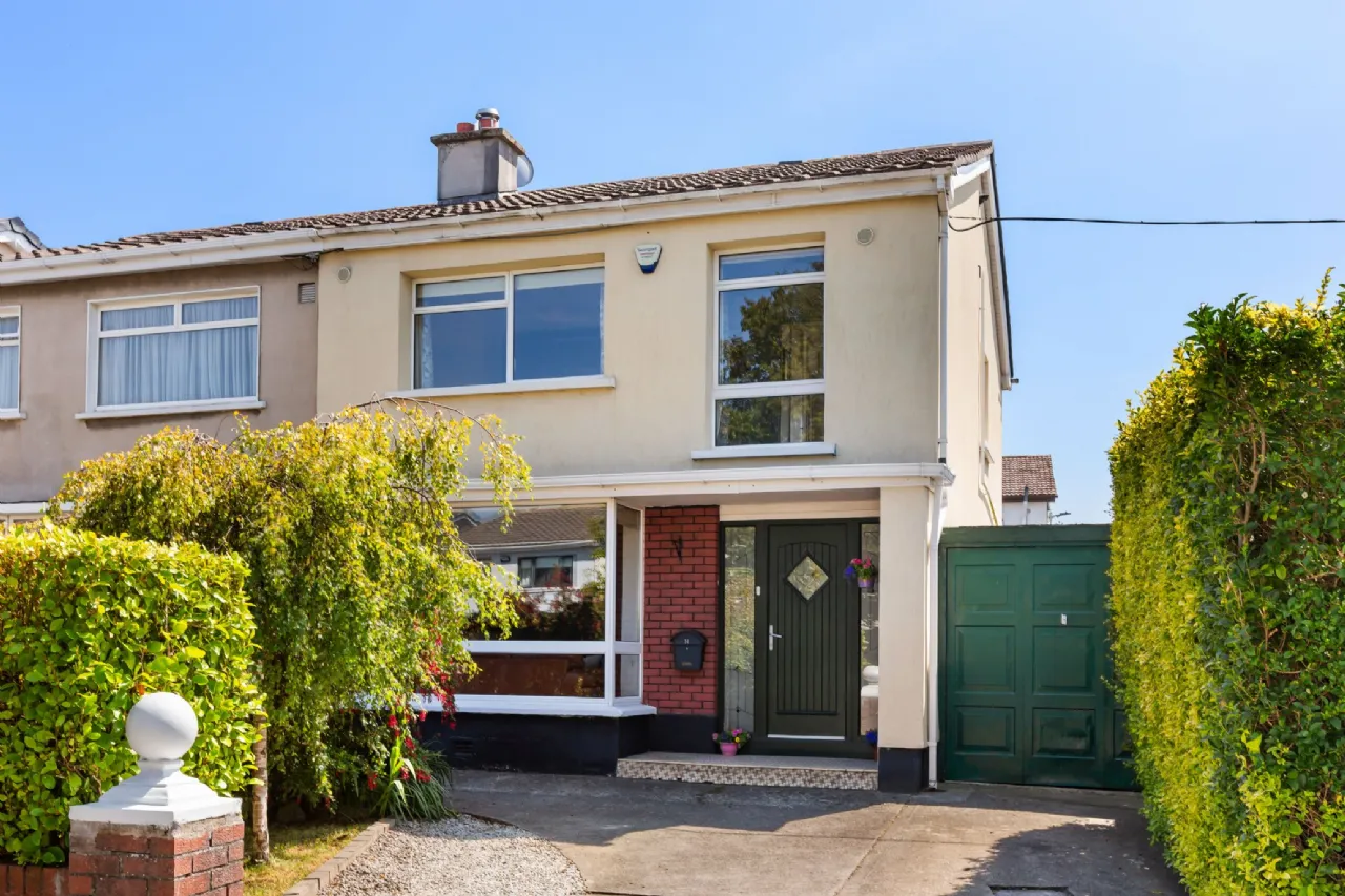 Photo of 31 Broadford Lawn, Ballinteer, Dublin 16, D16 Y284