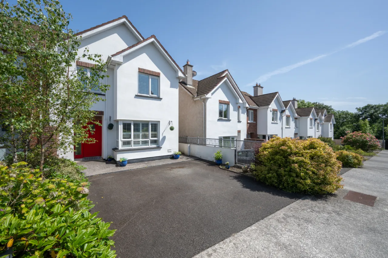 Photo of 24 Carmen Lawn, Garryduff, Rochestown, Cork, T12 E6DT