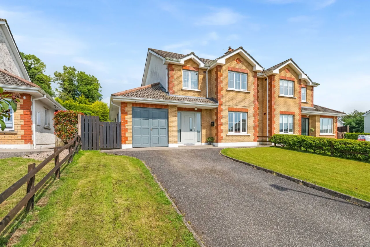 Photo of 14 Oakwood Crescent, Ballyhaise, Co Cavan, H12 P088