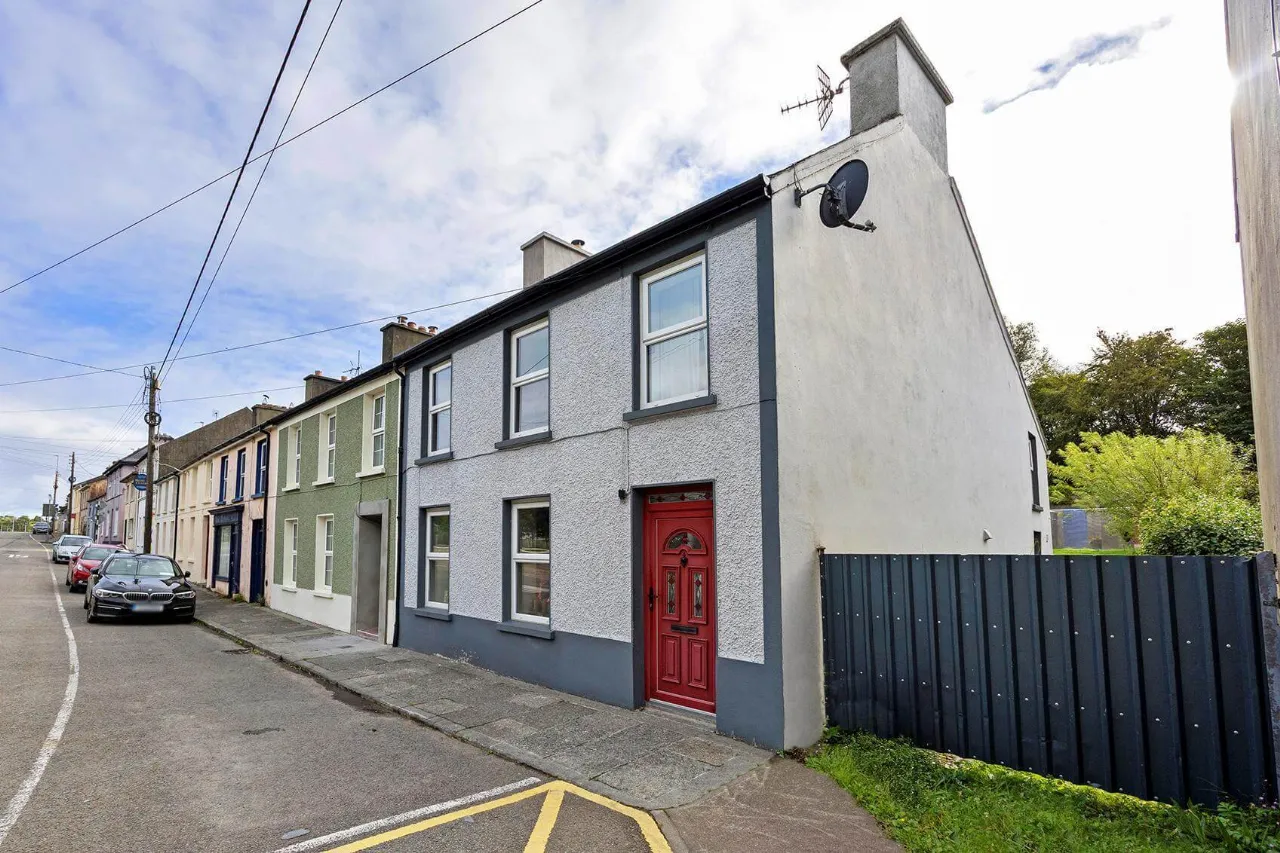 Photo of 3 Cork Road, Skibbereen, Co Cork, P81 T267