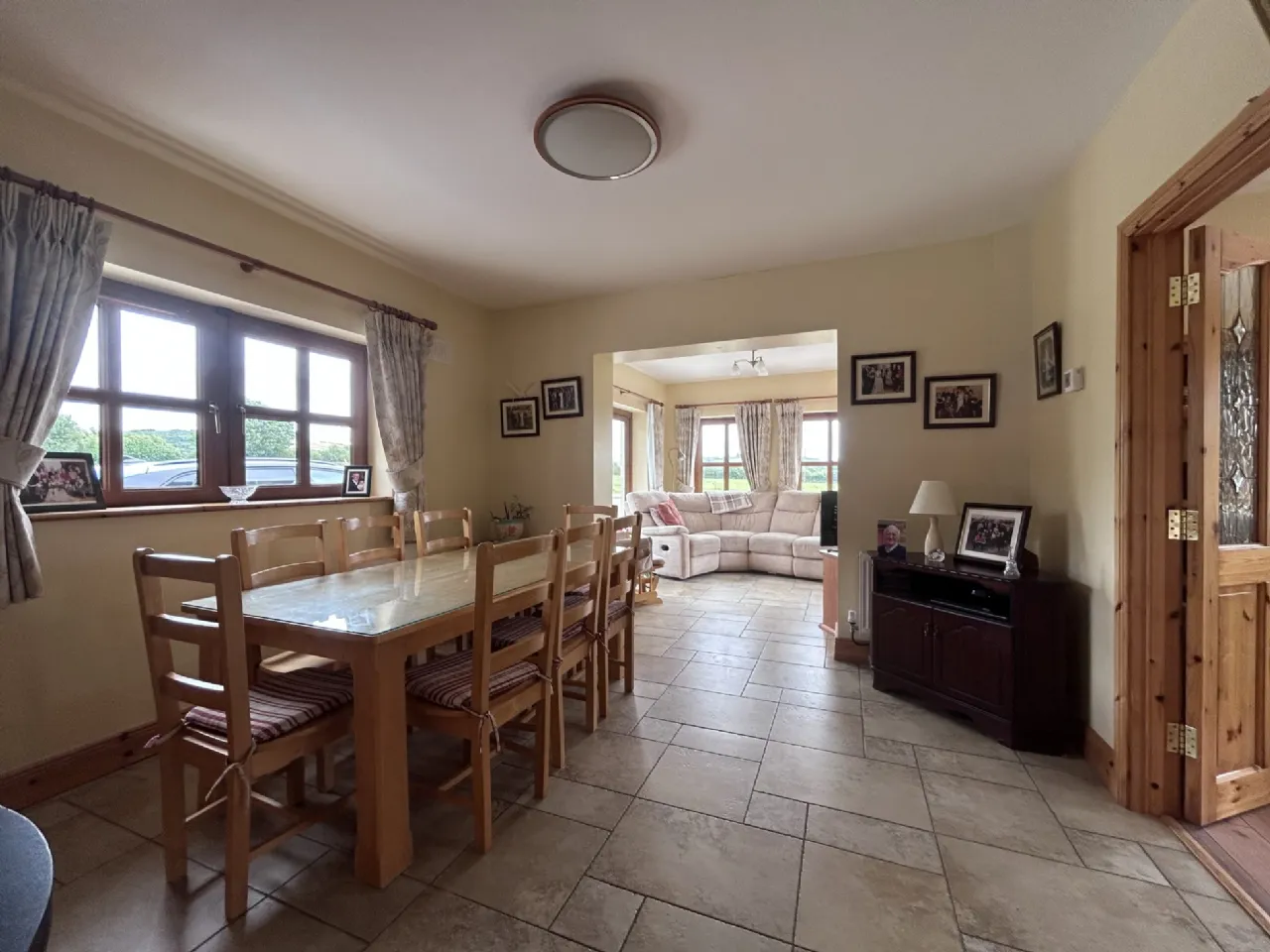 Photo of Deansgrove, Cashel, Co Tipperary, E25KD29