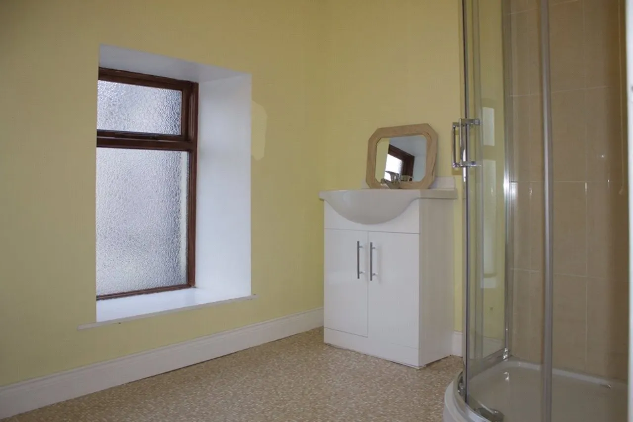 Photo of 5 High Street, Monaghan, H18 V120