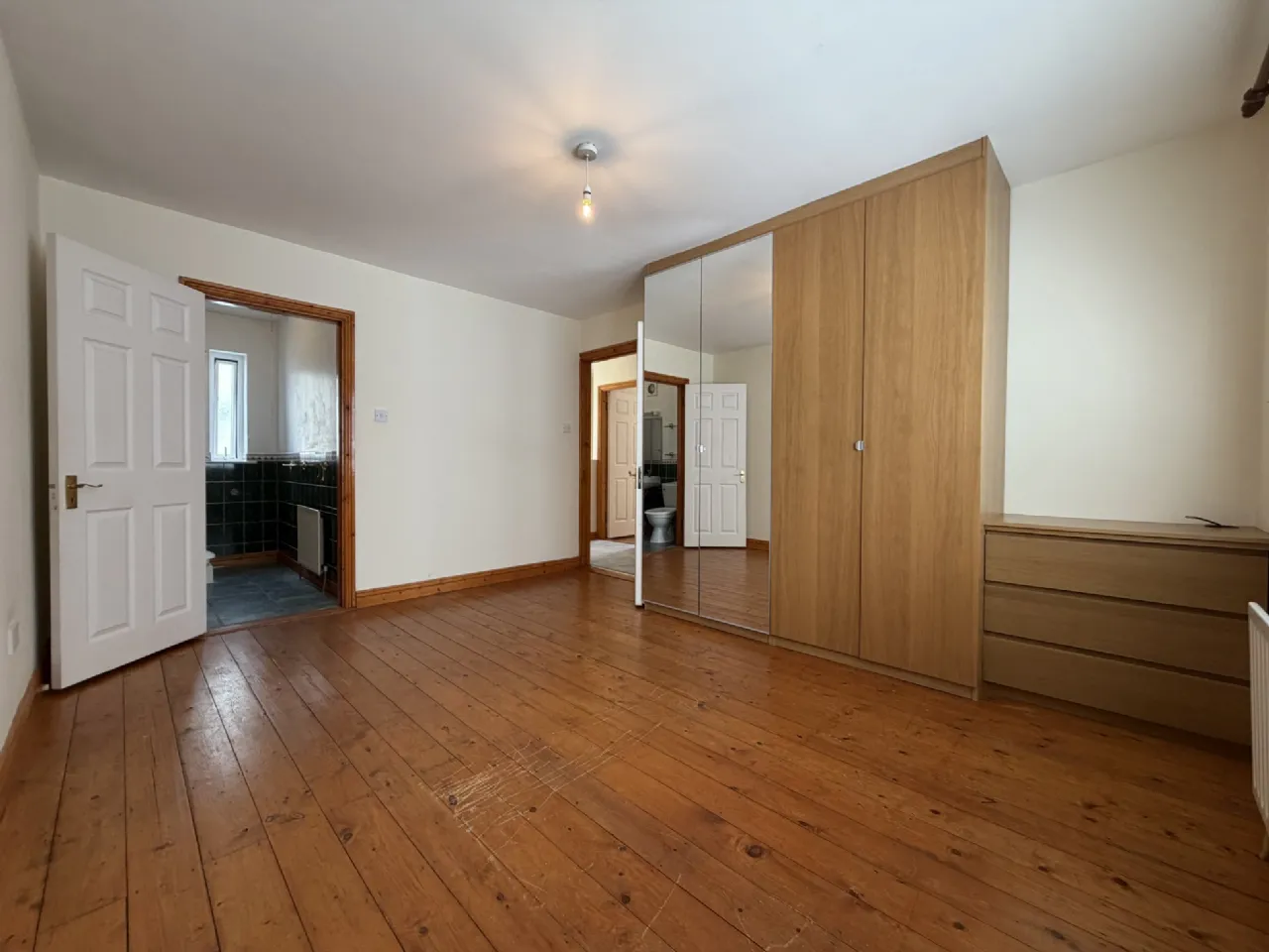 Photo of 3 Park Lane,, Main Street,, Portarlington,, Co. Laois., R32W602