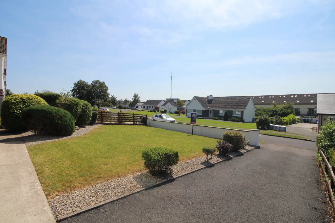 Photo of 3 Shannon Lodge, Carrick-On-Shannon, Co. Leitrim, N41 DP48