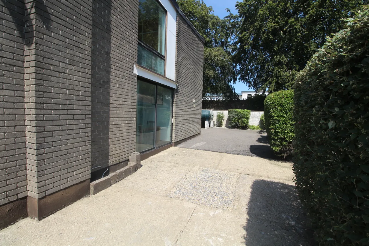 Photo of 3 Shannon Lodge, Carrick-On-Shannon, Co. Leitrim, N41 DP48