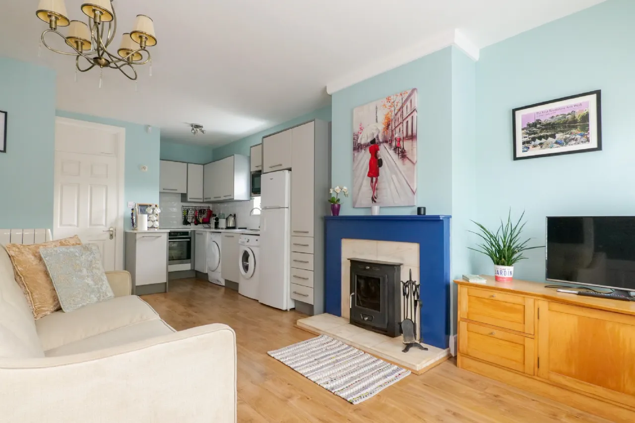 Photo of 4 Cuilin Apartments, Upper Newcastle, Galway, H91 H6E4