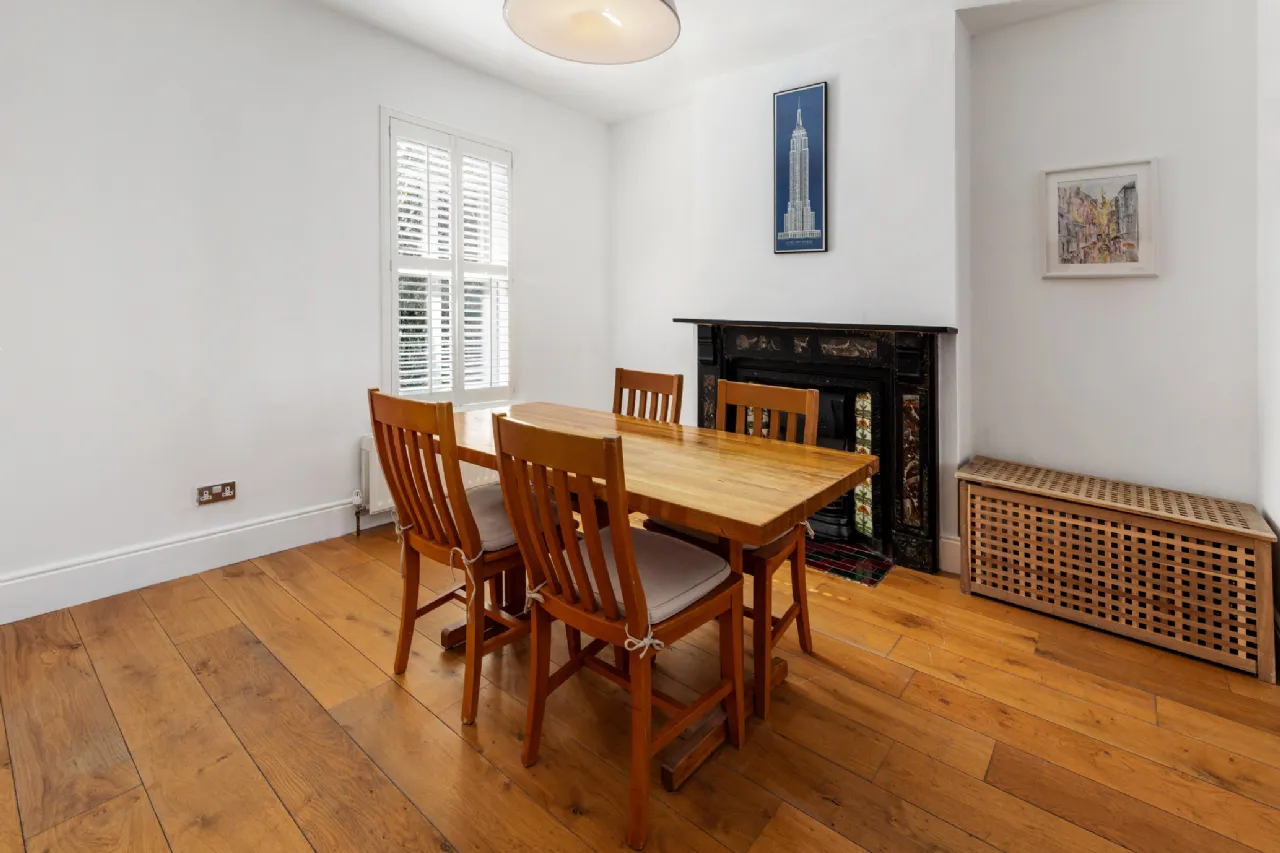 Photo of 1 Doon Avenue, North Circular Road, Dublin 7, D07 A9Y1