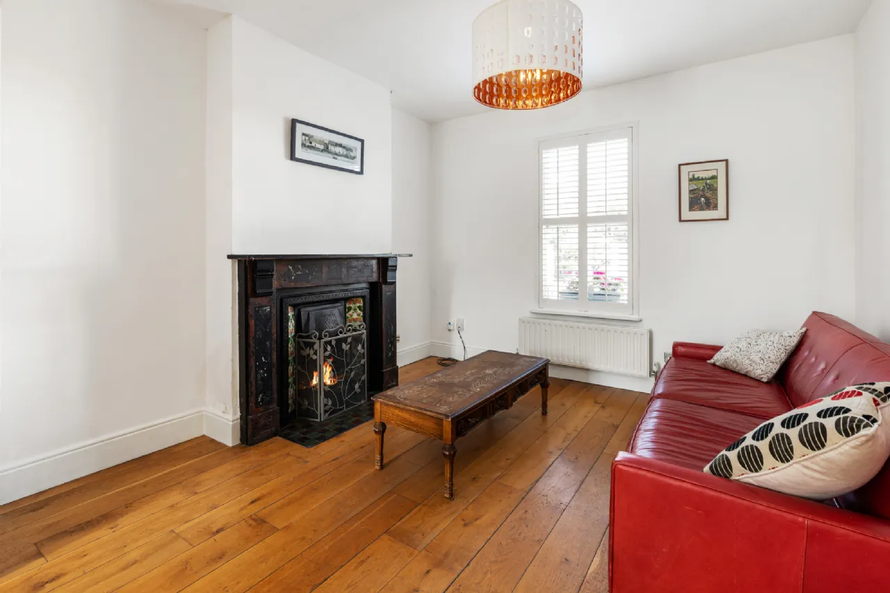 Photo of 1 Doon Avenue, North Circular Road, Dublin 7, D07 A9Y1