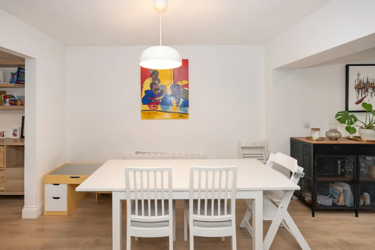 Photo of 23 The Cedars, Classes Lake, Ovens, Cork, P31TK76