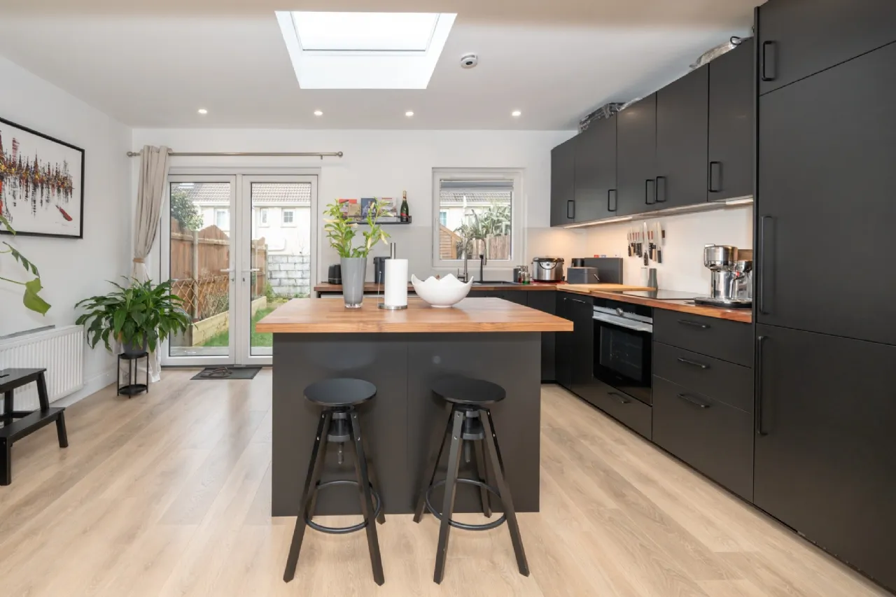 Photo of 23 The Cedars, Classes Lake, Ovens, Cork, P31TK76