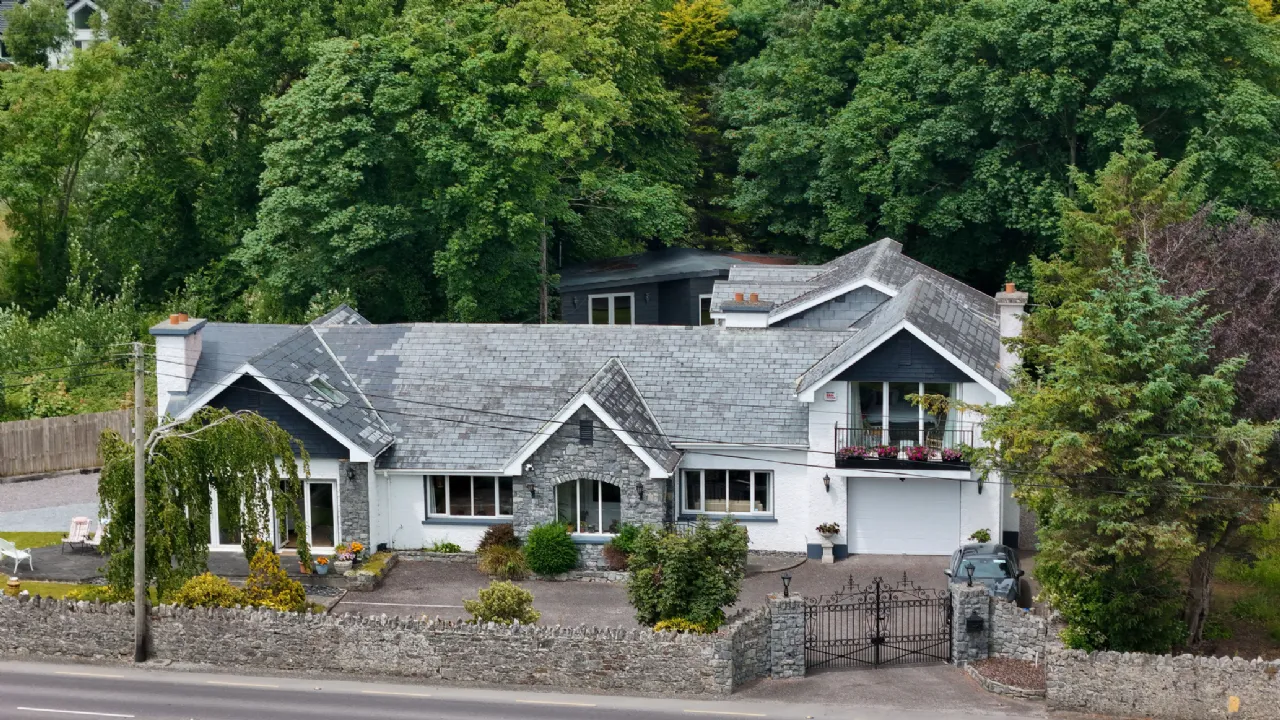 Photo of Woodville, Frogmore, The Spa, Tralee, Co. Kerry, V92 NY7C
